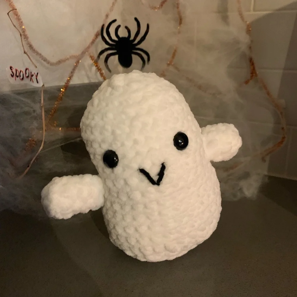 Crochet Ghost Plushy